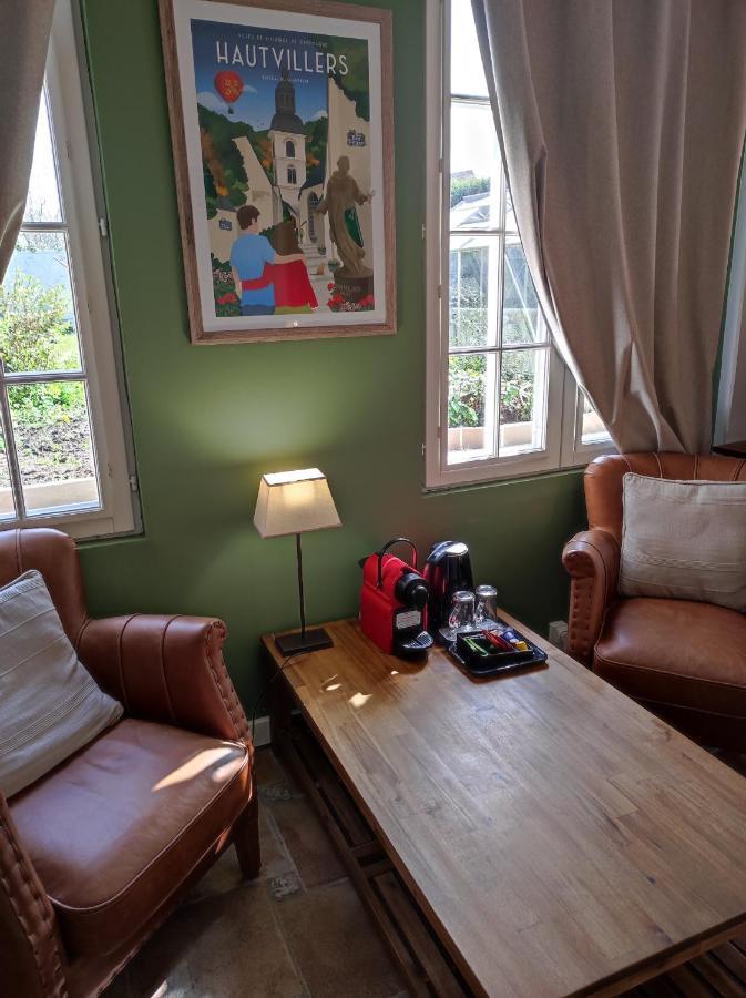 Le Relais Des Dalles - Hotel & Restaurant Сассто-ле-Мокондюї Екстер'єр фото
