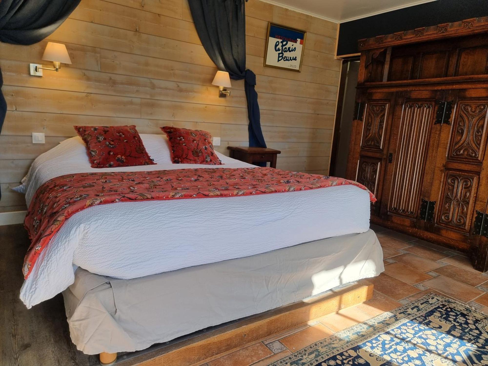 Le Relais Des Dalles - Hotel & Restaurant Сассто-ле-Мокондюї Екстер'єр фото